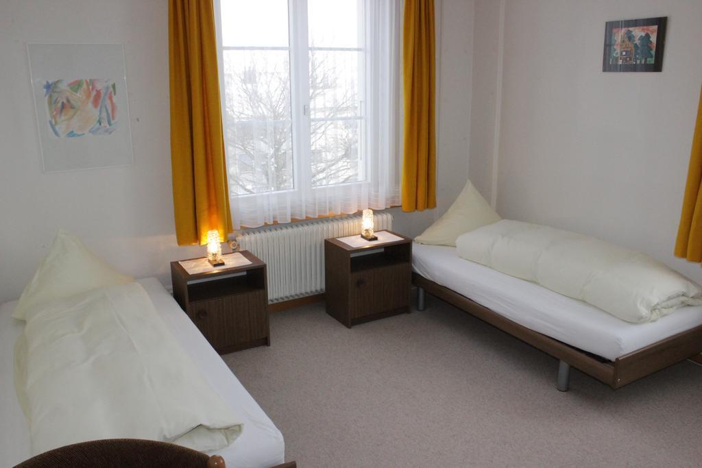 Burgbuehl Hotel Sankt Antoni Bagian luar foto